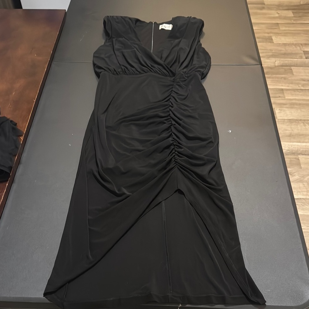Elegant Black Ruched Dress